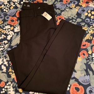 Old navy never fade high rise pixie cut pants - Size 10
